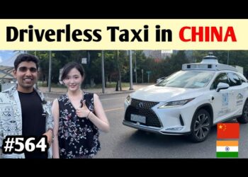 Driverless taxi China with Lulu